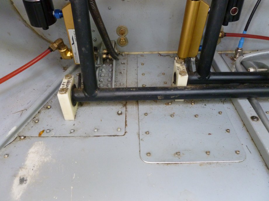 Doubler Floor doubler left